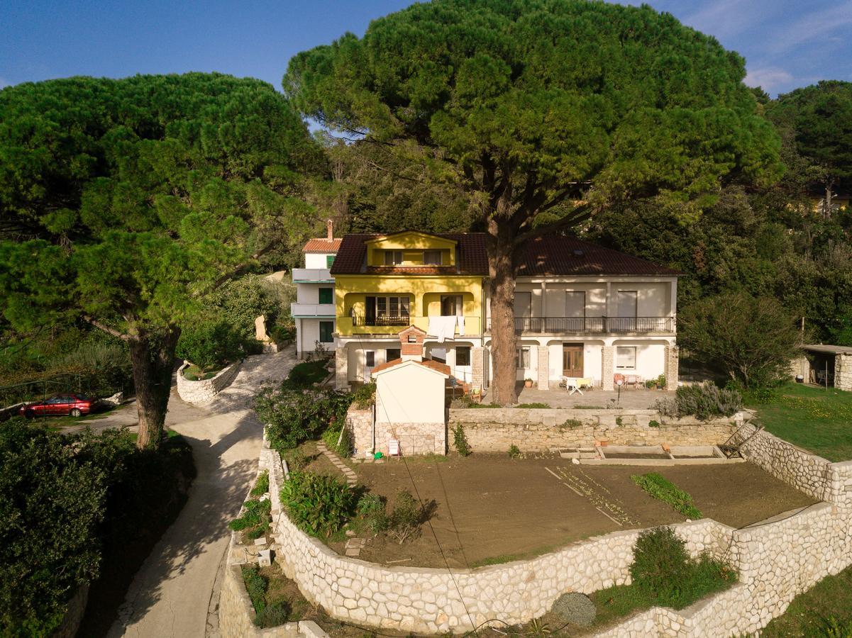 Lucija Apartment Kampor Bagian luar foto