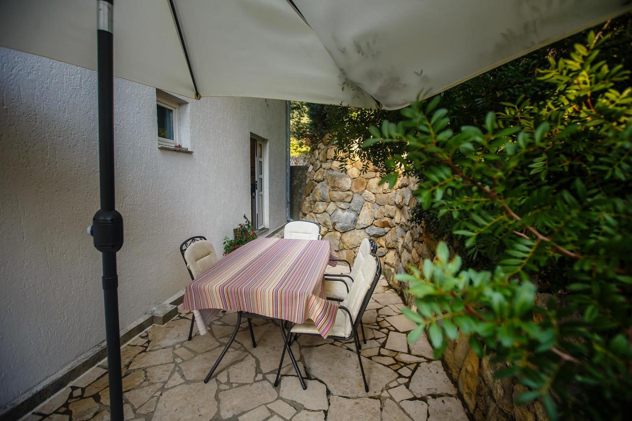 Lucija Apartment Kampor Bagian luar foto